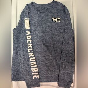 Abercrombie Kids Active Long Sleeve (size 9/10)
